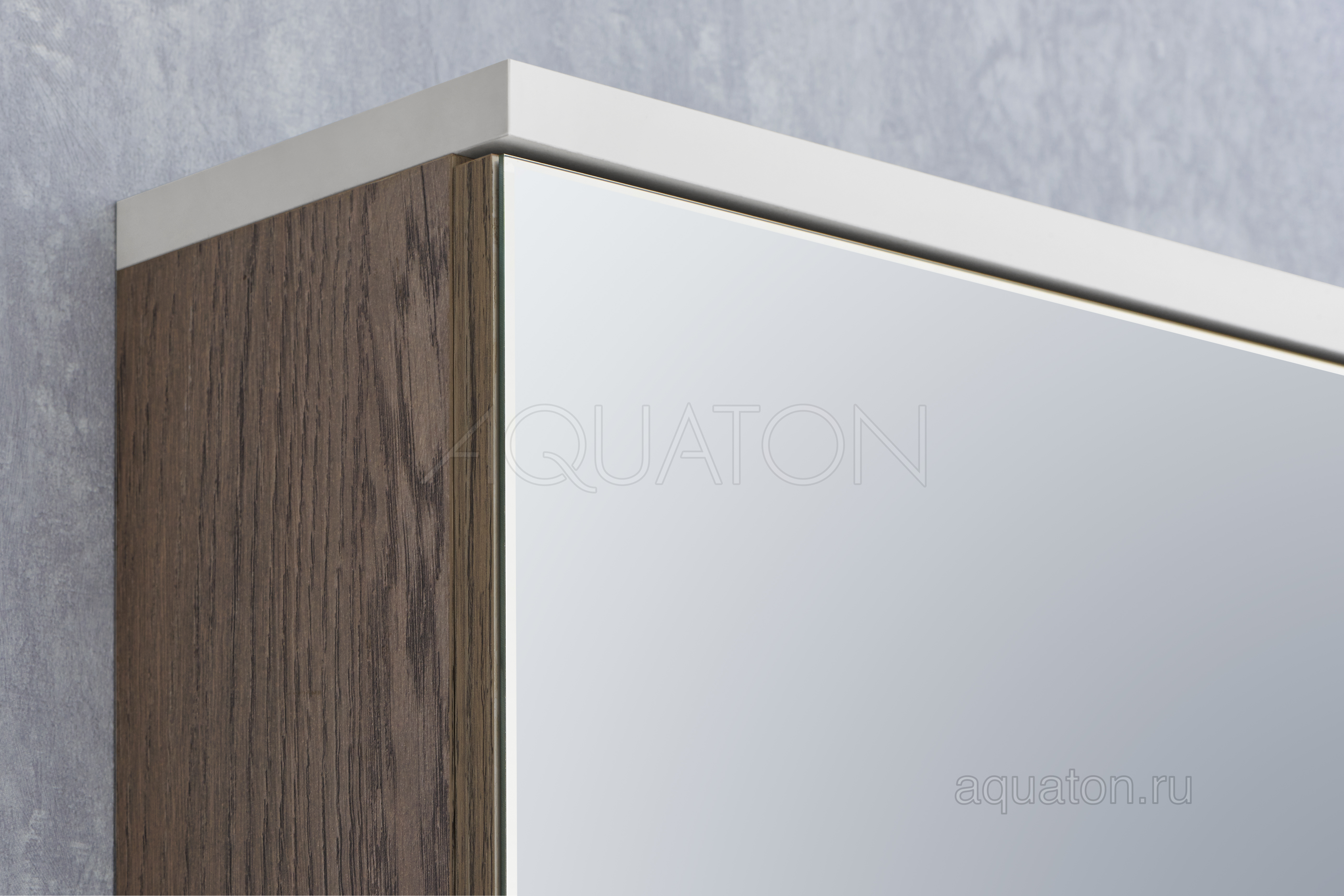 Зеркальный шкаф Aquaton Эмма белый, дуб наварра 1A221802EAD80 от магазина Водолей в г. Сергиев Посад