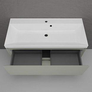 ����� ��������� "��������� 100"  ����� 2 ����� ����� �� �������� ������� � �. ������� �����