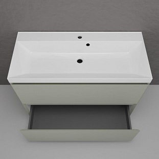 ����� ��������� "��������� 100"  ����� 2 ����� ����� �� �������� ������� � �. ������� �����