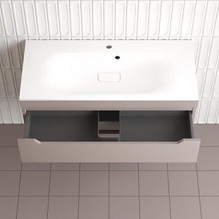 ����� ��������� "�����" 100 ���� ������ ����� �� �������� ������� � �. ������� �����