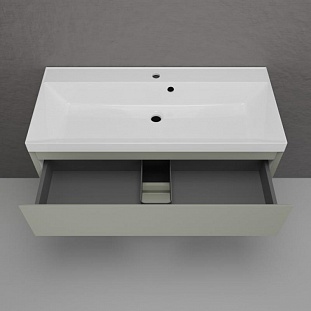 ����� ��������� "��������� 100"  ����� 2 ����� ����� �� �������� ������� � �. ������� �����